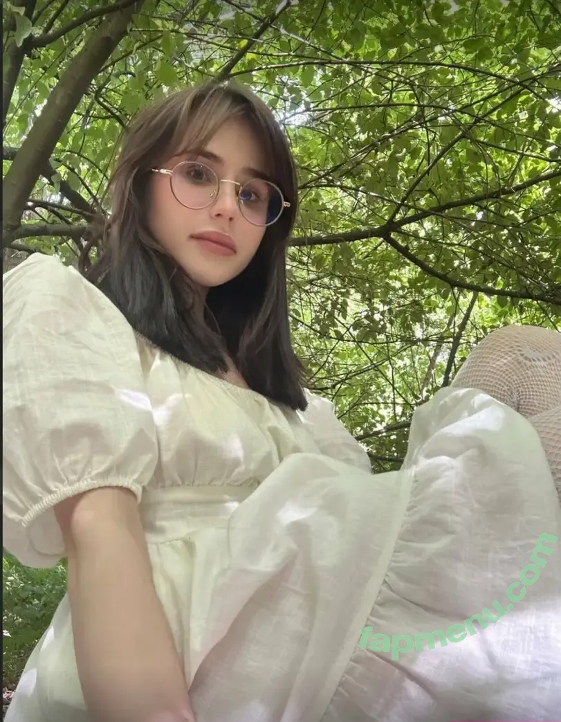 its_mia_bloom nude photo #0006 (miiablloom)