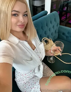 its.millie / ___its.millie nude photo #0047