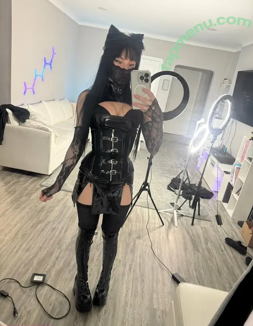 its_pyro_kitten nude photo #0129 (its.pyro.kitten)
