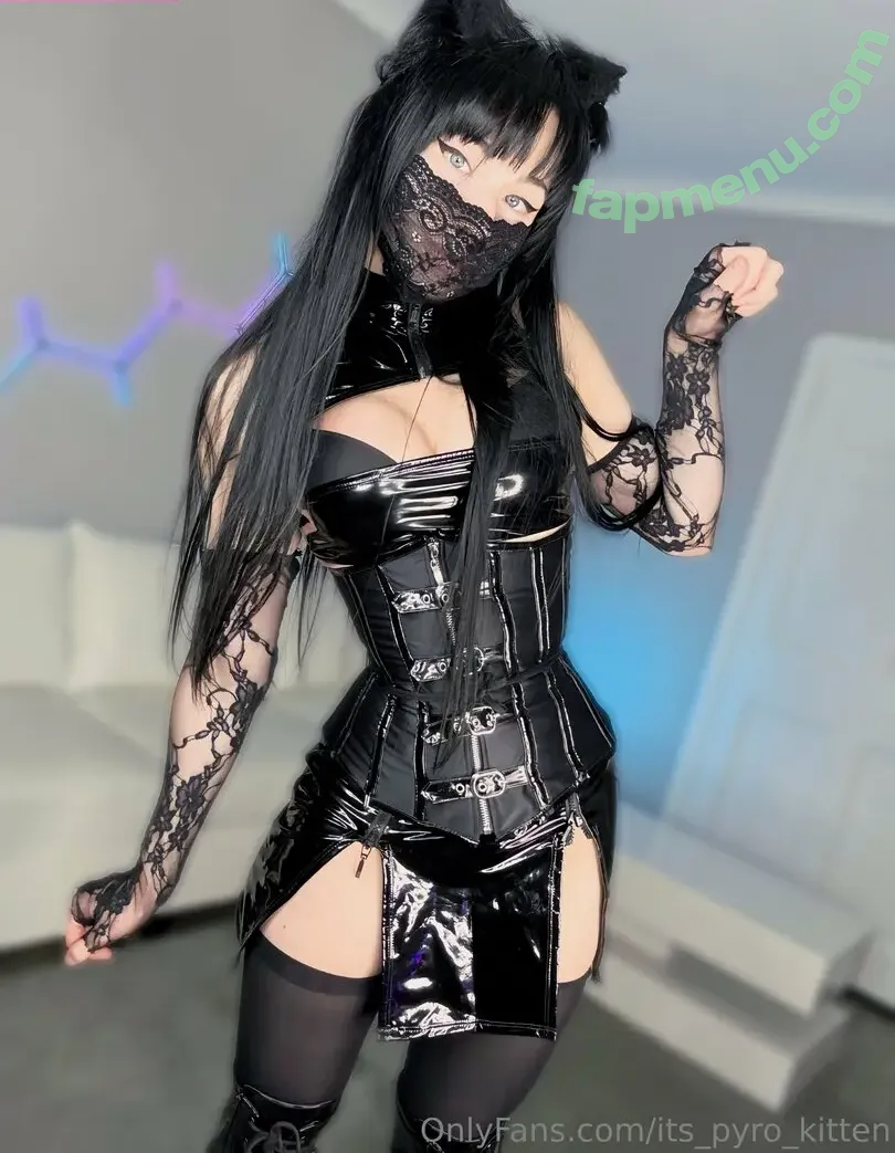 its_pyro_kitten nude photo #0144 (pyrokittenx)