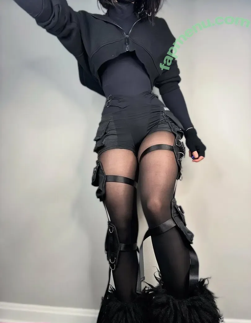 its_pyro_kitten nude photo #0150 (pyrokittenx)
