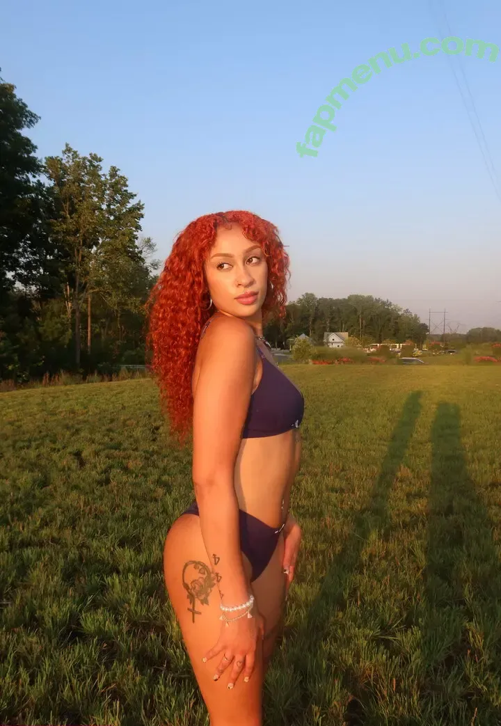 its.tmariee nude photo #0015 (its.tmariee)