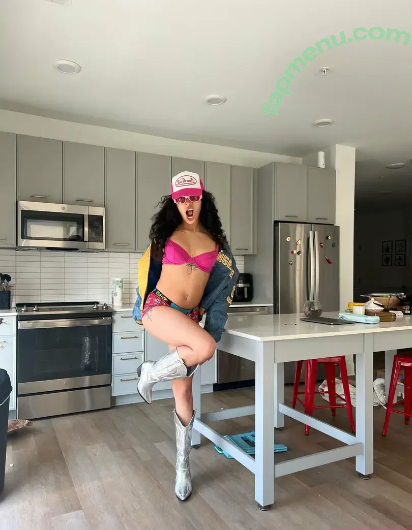 its.tmariee nude photo #0039 (its.tmariee)