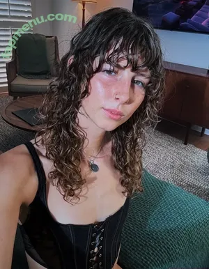  nude photo #0001