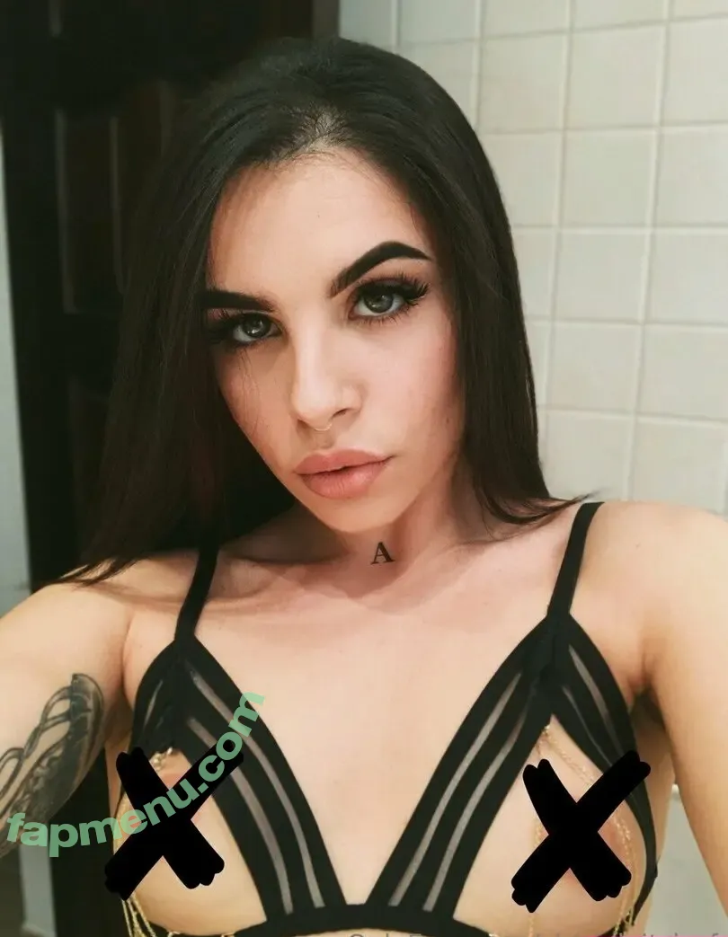 itsaitziiber nude photo #0027 (itsaitziber)