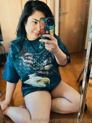 itsakidearest / akidearest nude photo #0013