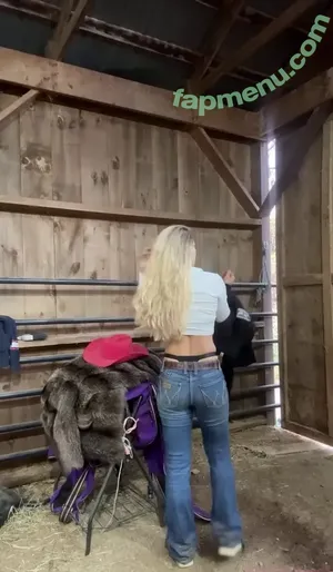 Itsamandalee / Missmanda_vt nude photo #0017