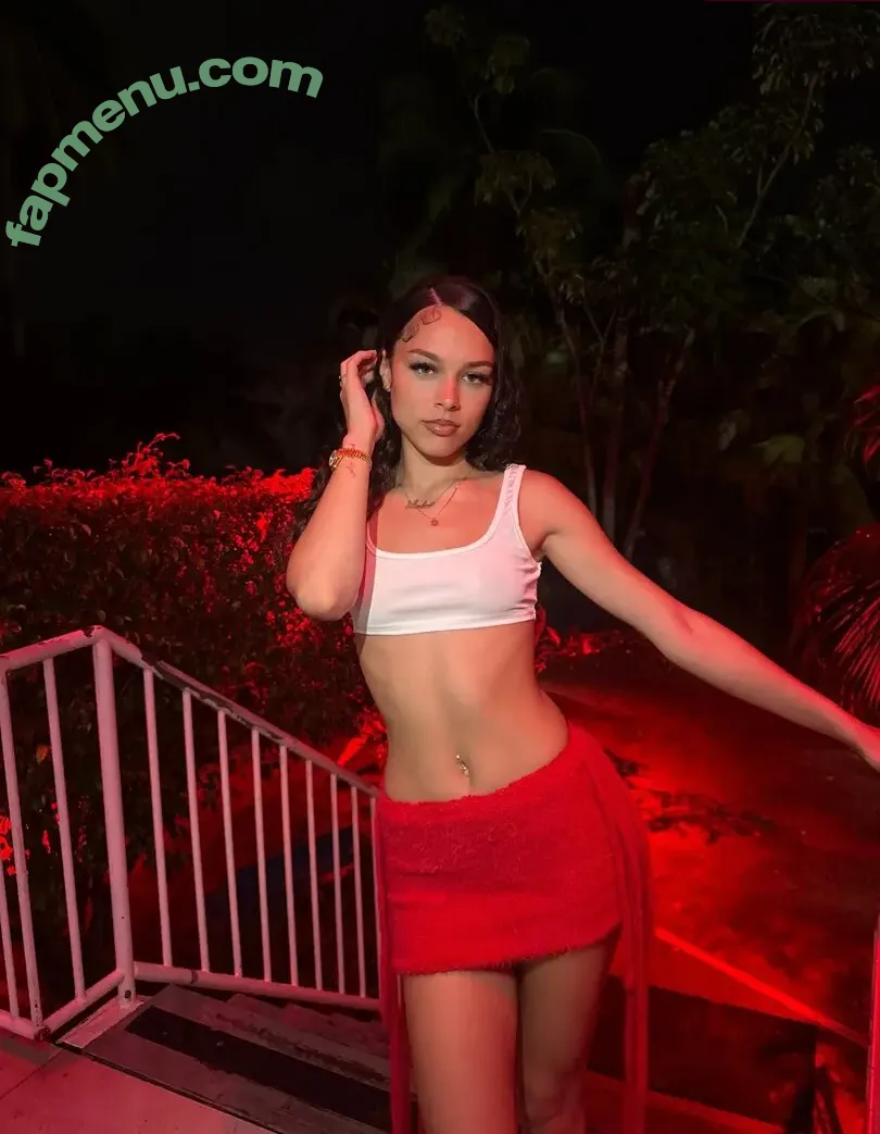 itsambersq nude photo #0056 (itsambersqq)