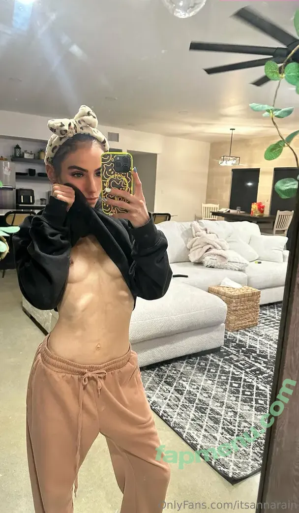 itsannarain nude photo #0022 (itsannarain__)