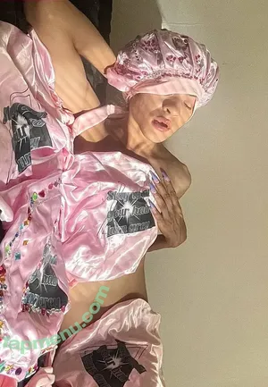 Itsbambii / bambisplayhouse / itsbambiiplayhouse nude photo #0014