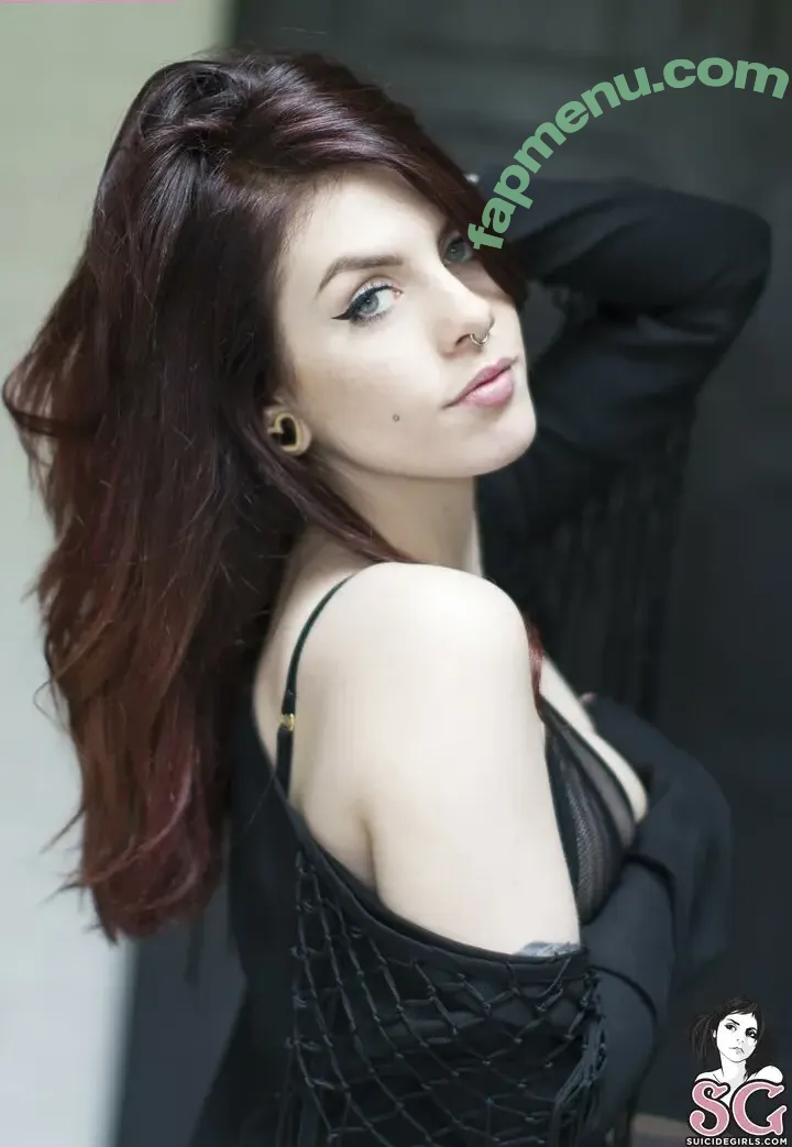 Itsbeadux nude photo #0241 (Itsbeadux)