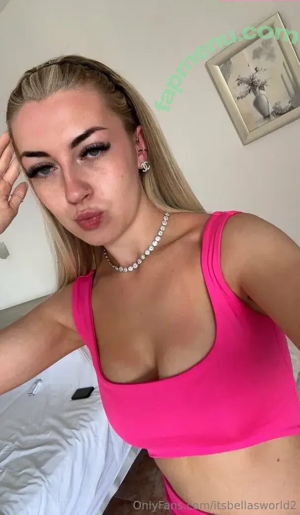 itsbellasworld2 nude photo #0003 (itsbellasworld2)