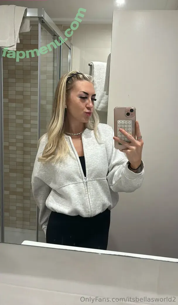 itsbellasworld2 nude photo #0005 (itsbellasworld2)