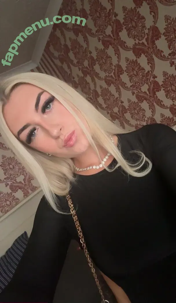 itsbellasworld2 nude photo #0029 (itsbellasworld2)