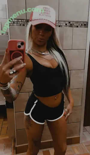 itsblondebarbie / its_sab_ri_na nude photo #0001