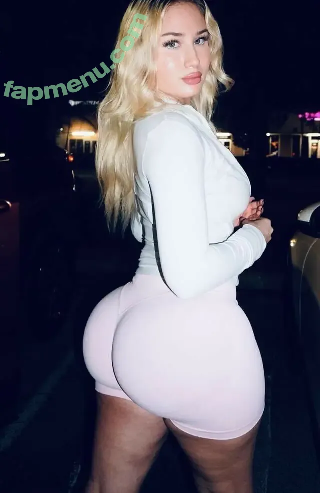 itsblondetori nude photo #0011 (victoriaavixen)