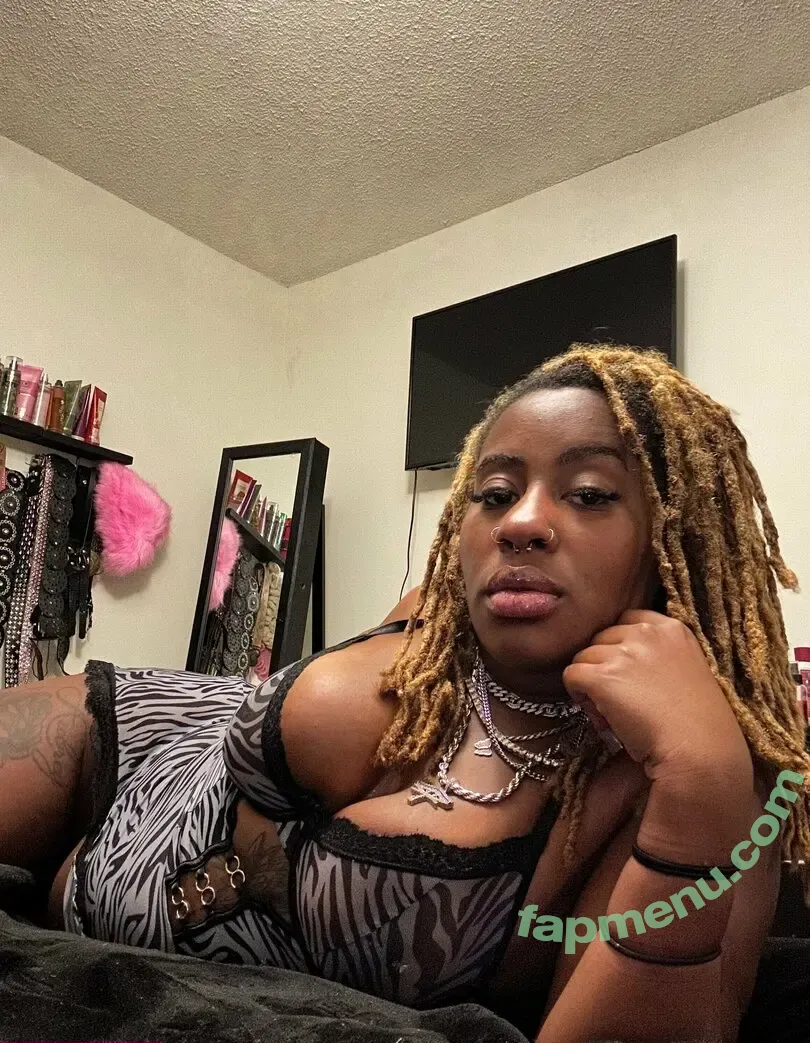 itscalypsobitch nude photo #0029 (itscalypsobitch_)