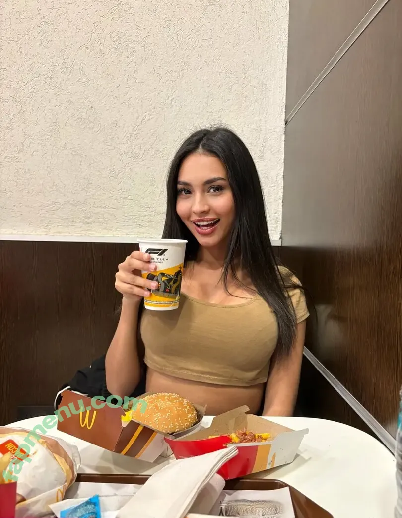 itscatefiore nude photo #0007 (itscatefiore)