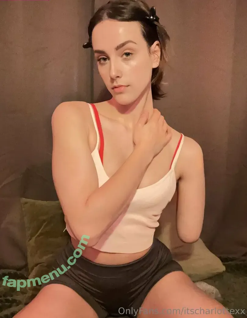 itscharlottexx nude photo #0005 (reel)