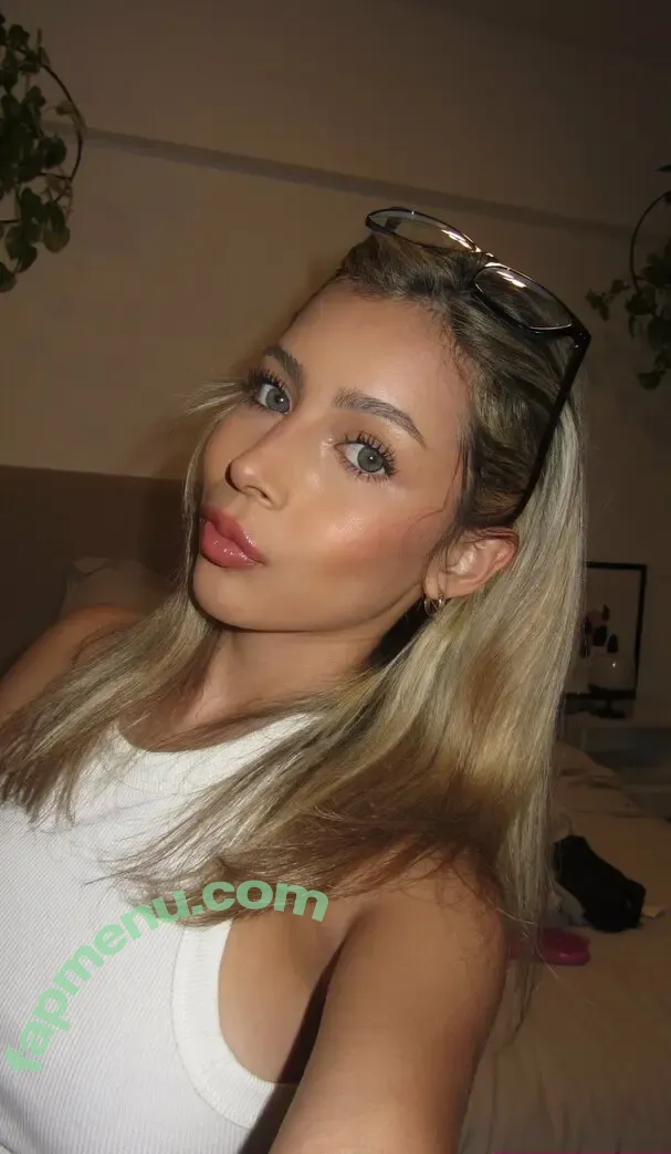 itschloe.monroe nude photo #0132 (chloemonroe)