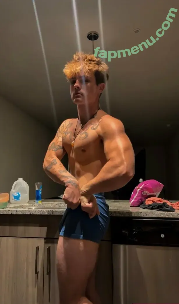 itscodyandrew nude photo #0001 (imcodyandrew)