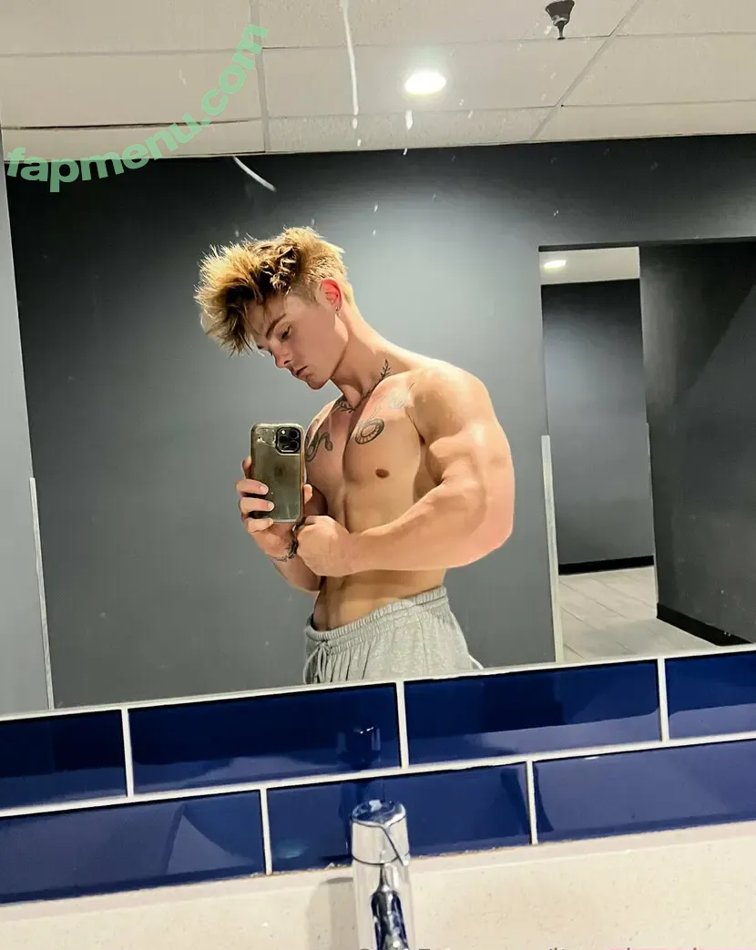 itscodyandrew nude photo #0021 (imcodyandrew)
