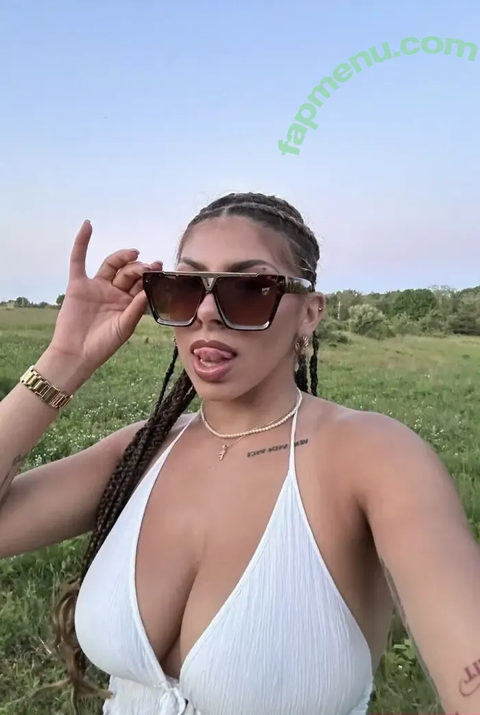 Itsfaithemily nude photo #0041 (Faith Balletta / FaithBalletta)