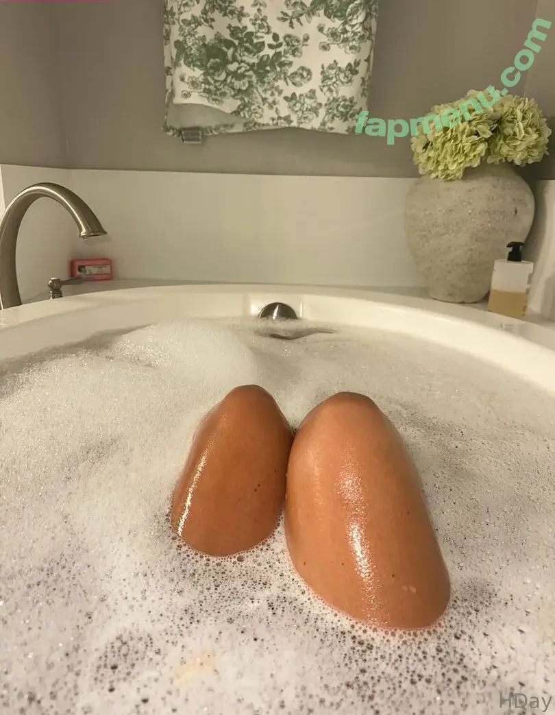 itshollyday nude photo #0070 (_itshollyday)