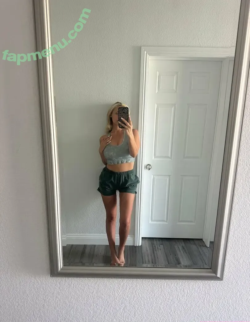 itshollyday nude photo #0074 (_itshollyday)