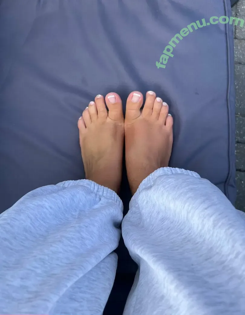 itsimogengracefree nude photo #0026 (itsimogengrace)