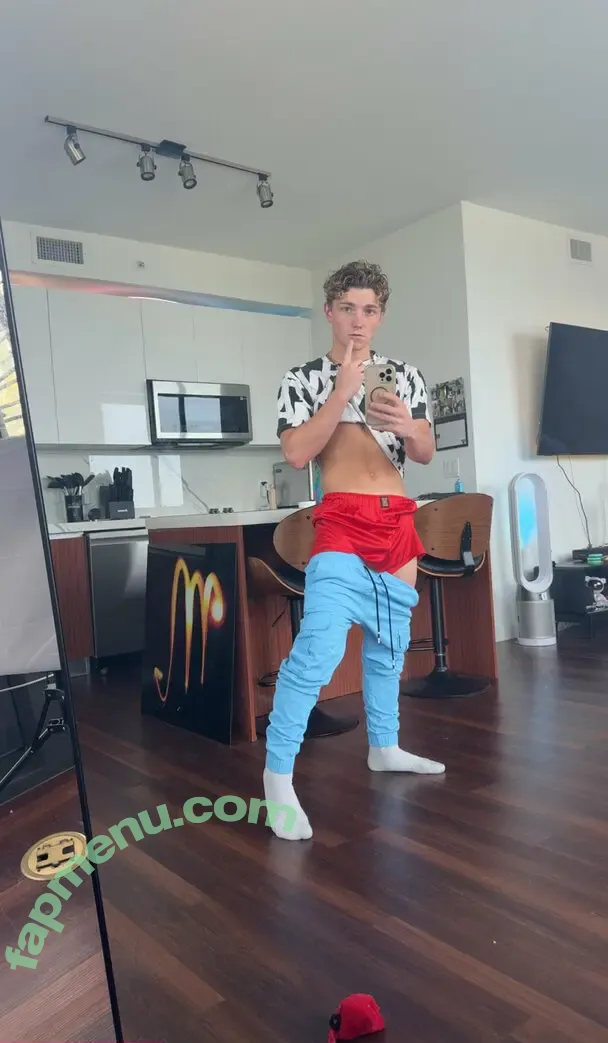 itsjacob2 nude photo #0001 (itsjacob2_)