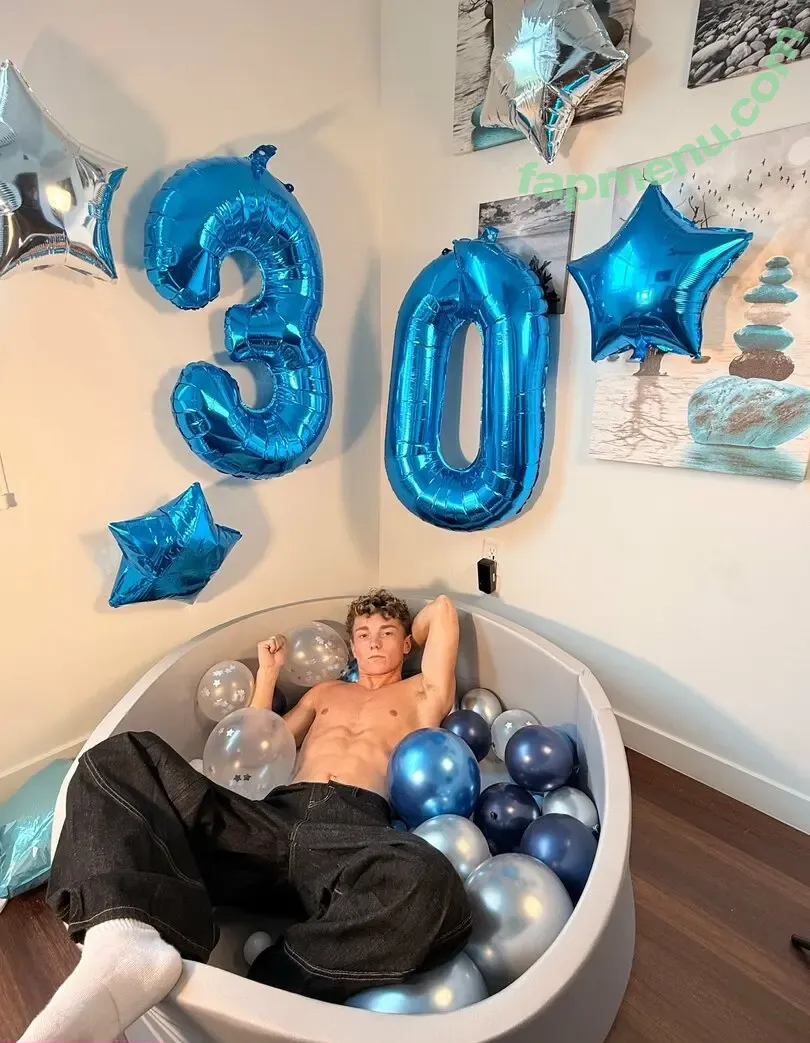 itsjacob2 nude photo #0037 (itsjacob2_)