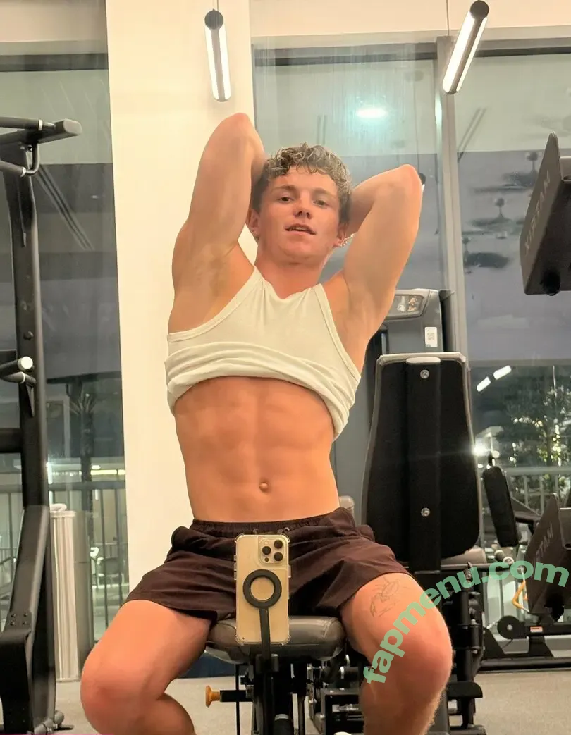 itsjacob2 nude photo #0070 (itsjacob2_)