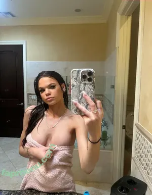 itsjadebri / itsjadej_ nude photo #0013