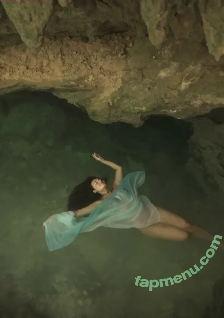 itsjasminex nude photo #0016 (xblahhh___itsjasminex / yourgirljazzz)