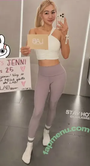 Itsjenniboop / Itsjenningu nude photo #0120