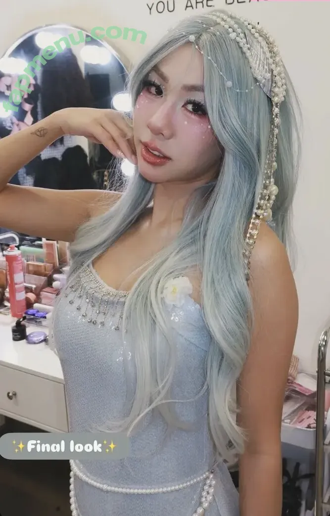 Itsjenniboop nude photo #0160 (Itsjenningu)