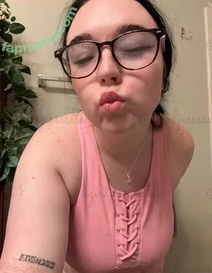  nude photo #0004