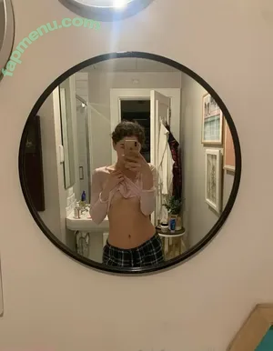 itsjoleneeee / joooes.secret nude photo #0007