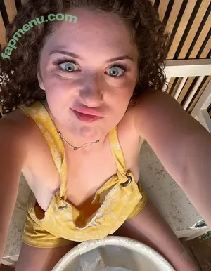 itsjoleneeee / joooes.secret nude photo #0016