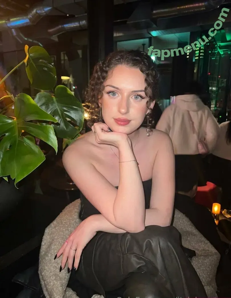 itsjoleneeee nude photo #0036 (joooes.secret)