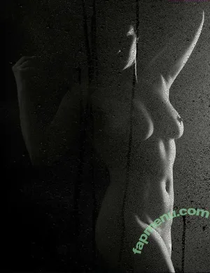  nude photo #0011