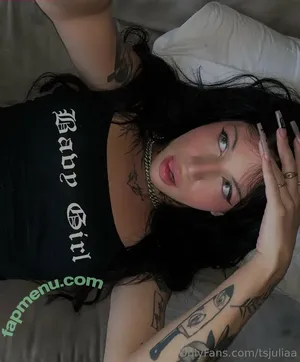  nude photo #0003