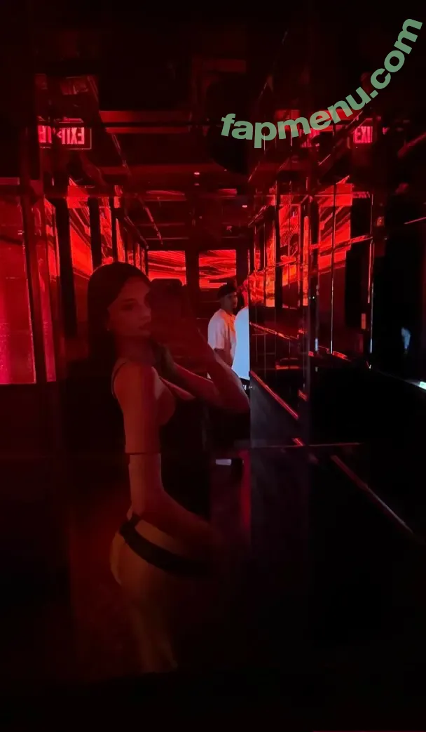 itskarinatori nude photo #0017 (itskarinatori)