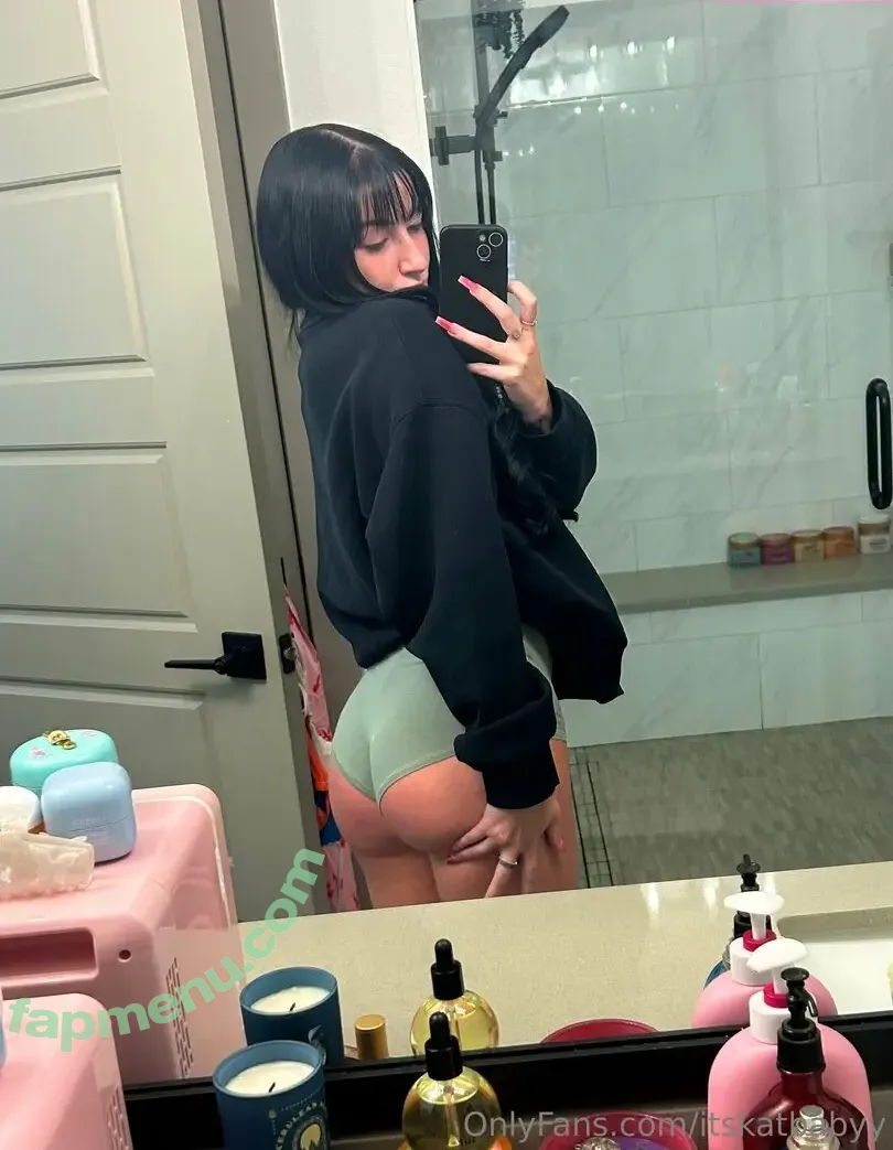 Itskatbabyy nude photo #0046 (itscatbabyyy_)