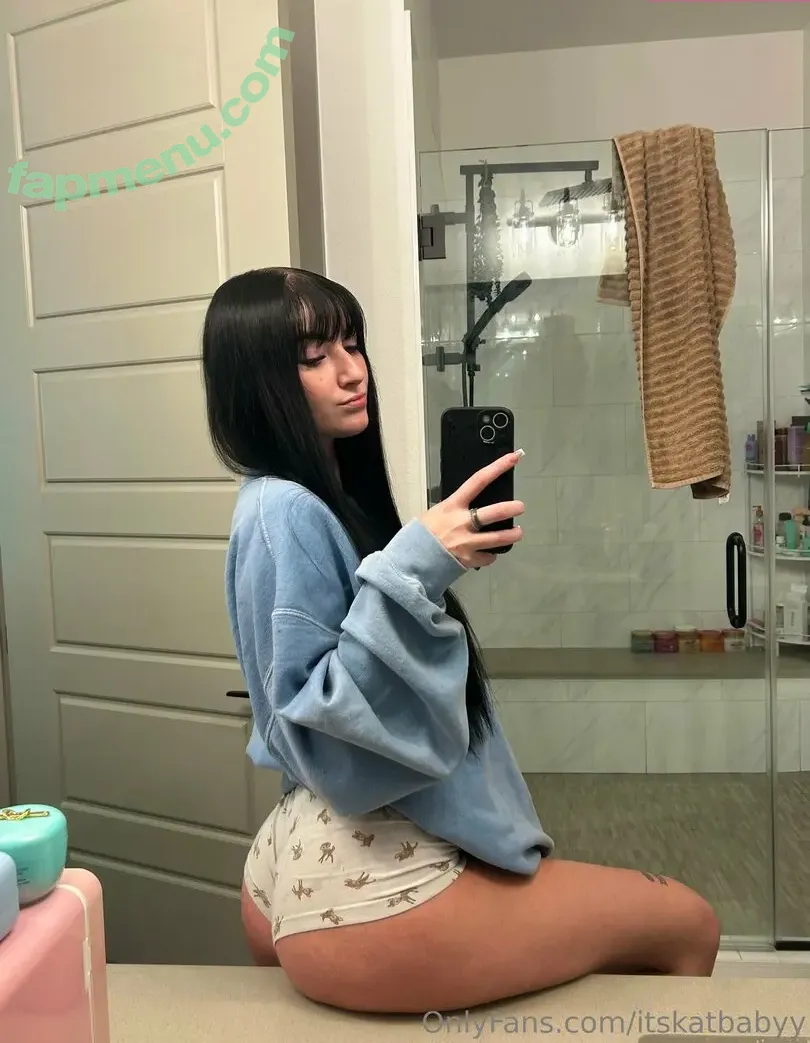 Itskatbabyy nude photo #0053 (itscatbabyyy_)