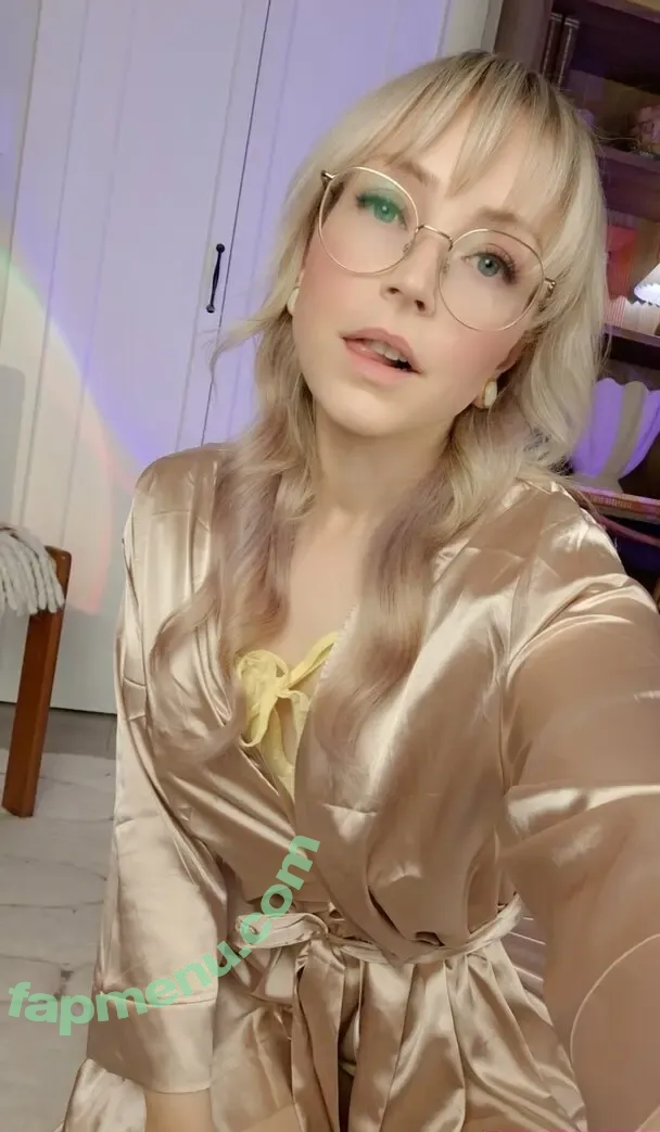 itskatiebelle nude photo #0034 (its_katiebelle / itskatiebell)