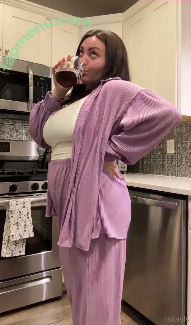 itskayls nude photo #0106 (itskayls)