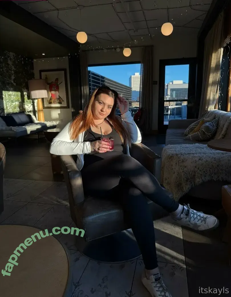 itskayls nude photo #0113 (itskayls)