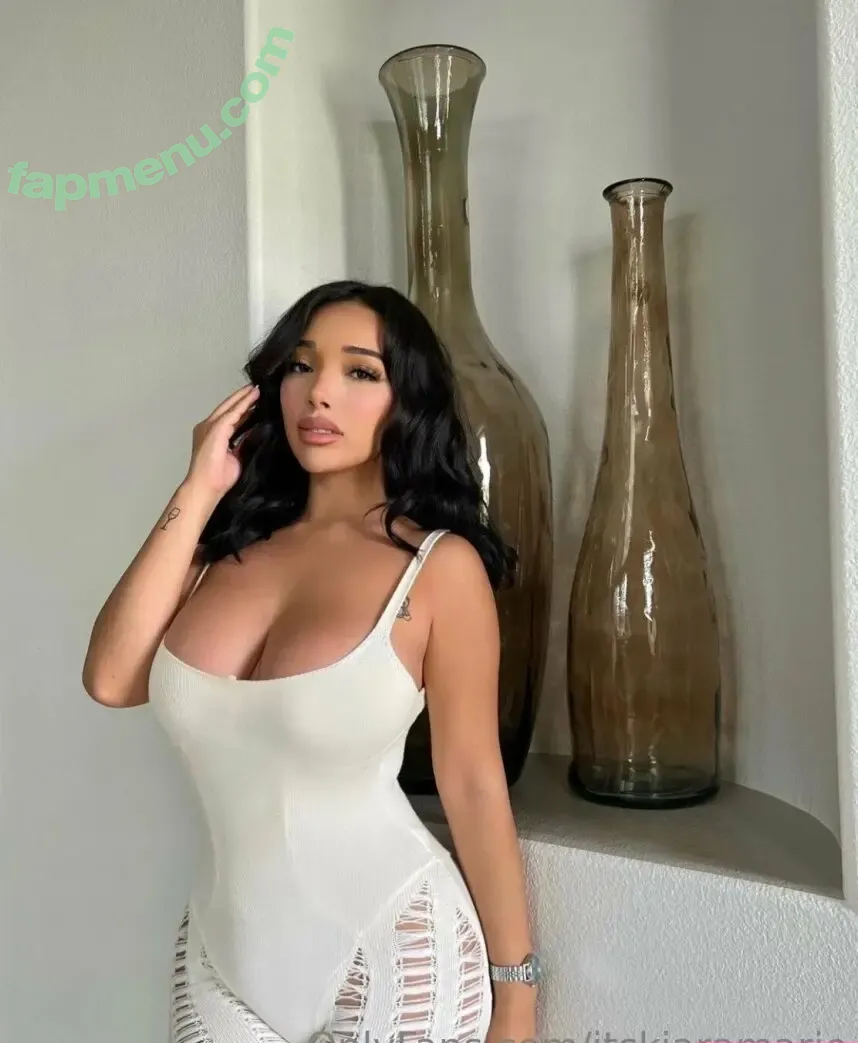 itskiaramarie nude photo #0193 (pwin.cess)